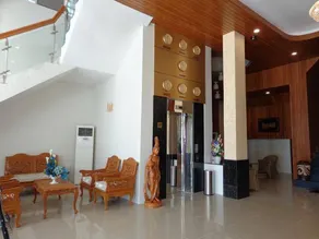 Royal Khattar Hotel - Image 5