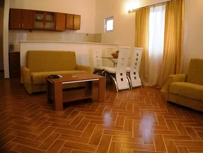 Bianca Apartments - Image 5