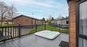 Host & Stay - Peel Lodge - Image 4