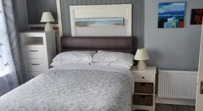 Eask View Dingle - Room Only - Image 2