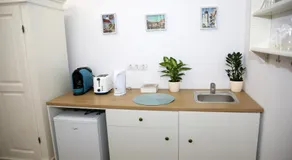 Schick apartment - Image 5