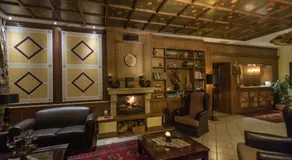 Anesis Hotel - Image 4