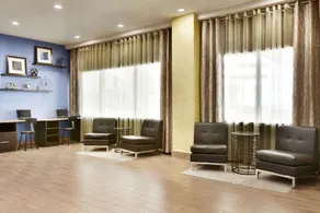 Travelodge by Wyndham Toronto East - Image 4