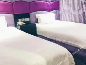 Aiyi Shishang Hotel - Image 5