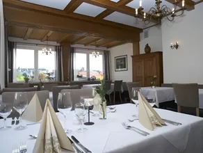 Weingutshotel Piesporter Goldtröpfchen - Image 2