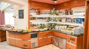 Alpine Life Hotel Anabel - Image 4
