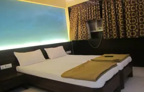 Hotel Mahesh Residency - Image 2