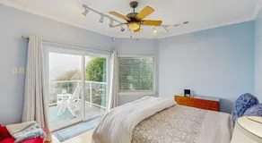 Oceanfront home with outdoor dining WIFI fireplace gas grill washer & dryer - Image 2