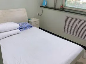 Gold Dragon Guest House - Image 5