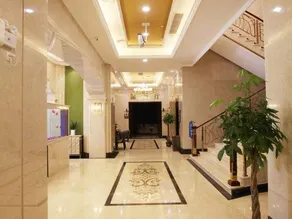 Liangchen Meijing Hotel - Image 4