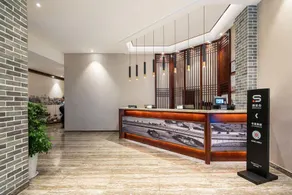 24K International Hotels Nanjing Road Pedestrian Street - Image 5
