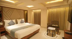 Sky Executive Rooms - Image 4