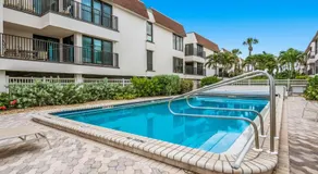 Waters Edge 110N Condo - Image 3