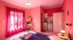 Efthalia Apartments & Studios - Image 2