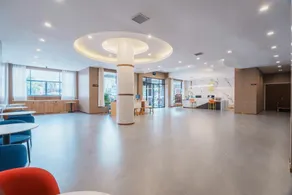 Tuker International Hotel (Nanhua Bridge Branch, Fenghuang Ancient Town Scenic Area) - Image 3