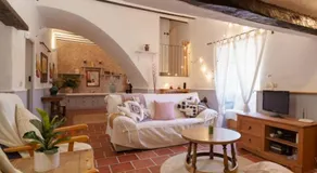 Casa rural con jacuzzi y chimenea en paraje único - La Casa del Pino - Image 2
