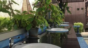 New Hut Bungalow - Image 2