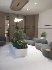 Neon - Royal Nest Aerotel with Pvt Balcony -1 km from Airport - Image 3