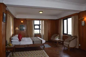 The Fort Resort - Image 2