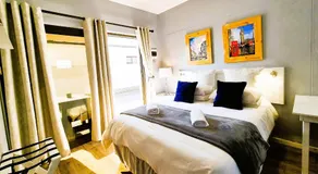 Tiende Laan Bed & Breakfast and Self-Catering - Image 2