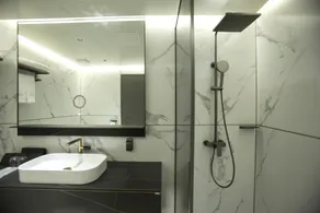 L&L City Hotel - Image 2
