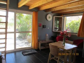 Spacious chalet on a plot of 4000m2 with fruit trees near the beach in Messinia - Image 4