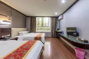 Huating Business Hotel (Heyuan Longchuan Railway Station Branch) - Image 2