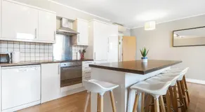 221 Clapham Road Apartments - Image 5