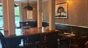 Rowton Poplars Hotel - Image 4