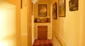 Druid Cottage - Image 4