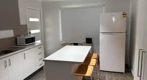 Mt Isa - Emerald Gem 3 Bedroom home QUIET AREA - Image 2