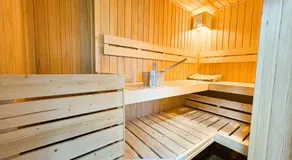 Apartmenthaus Landeskrone Dresden für Gruppen bis 20 Personen, 2 Wohnungen, Sauna, Dachterrasse & Garten - Image 5