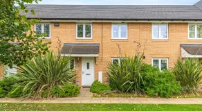 Stylish 4 Bedroom House Sleeps 7 Free Parking Nr Hospital Contractors - Image 4