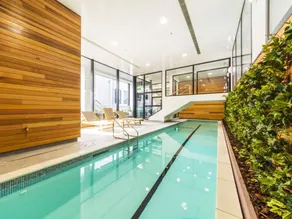 Star Victoria Serviced Apartments - Image 2