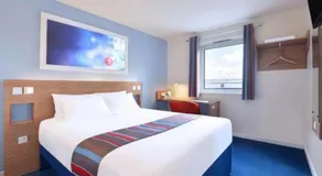 Travelodge Newcastle Whitemare Pool - Image 3
