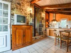 Holiday Home in Saint-Beauzire with Garden and Private Terrace - Image 2