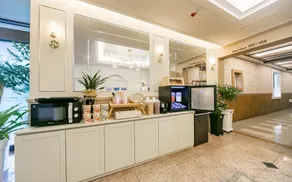 Daegu Dongchon Amusement Park Gallery Hotel - Image 3