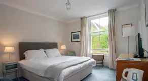Bear's Well Guest House - Image 2