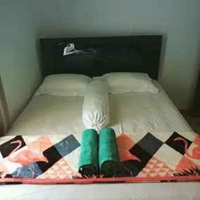 ZG Homestay Solo 6 kmr tidur - Image 4