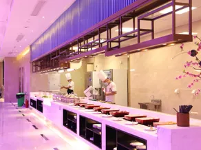 Sanya International Hotel - Image 4