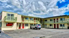 Sandy Cove Inn - Image 5