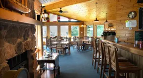 Square Rigger Lodge - Image 4
