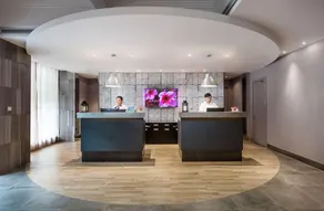 Campanile Shanghai Bund Hotel - Image 4
