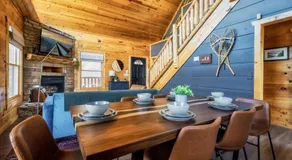 Updated Serene Mtn Cabin, theater rm & popcorn! - Image 2