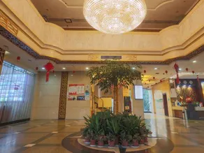 Menghu Business Hotel - Image 2