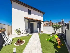 Villa with Pool, Jacuzzi, Table Tennis - Image 5