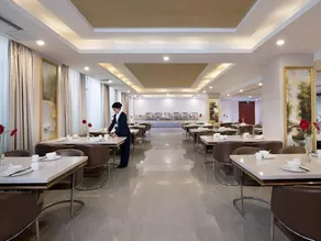 Vienna Classic Hotel Houma Jinzhuan - Image 2