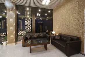 Hotel Sandstone - Image 3