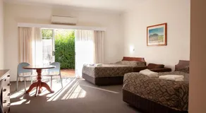 The Kidman Wayside Inn - Image 2