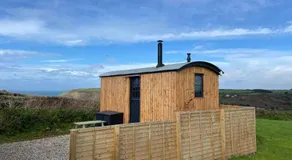 Travellers Rest Glamping Pods & Shepherds Hut - Image 5